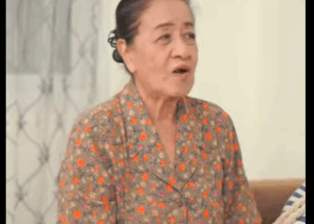 G2110011 ผัวจอมงกในวันนั้น คือฮีโร่ของเมียในวันนี้ part2