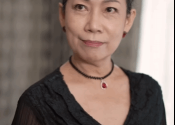 G3010014 ดูแต่งเนื้อแต่งตัวซิ เหมือนแม่บ้านเข้าไปทุกที่ล่ะ ไม่เหมือนสะใภ้บ้านอื่นเลย part2