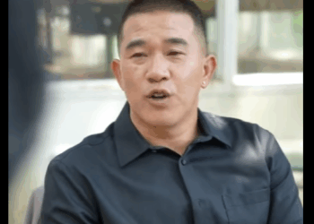 G1211022 ลูกเศรษฐีทำไมมาเป็นขอทาน นอนหน้าโรงแรมทุกวัน part2