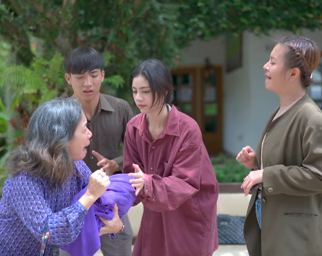 G1012017 อะไรจะขนาดน ให จบแล วค ณจะเข าใจ part2